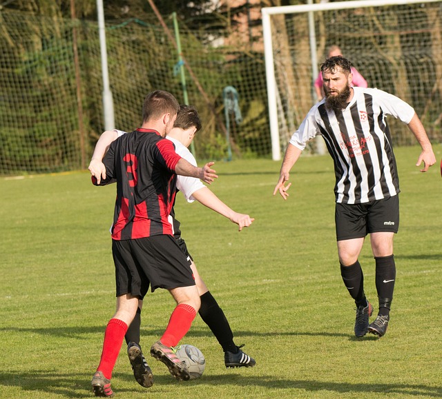 观察：和AC米兰传出绯闻的18岁昂热前锋谢里夫