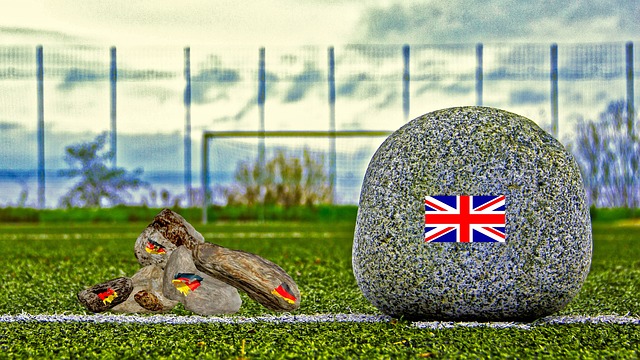 争四格局大乱，曼联3场不败，积分追平切尔西，与欧冠区只差1分